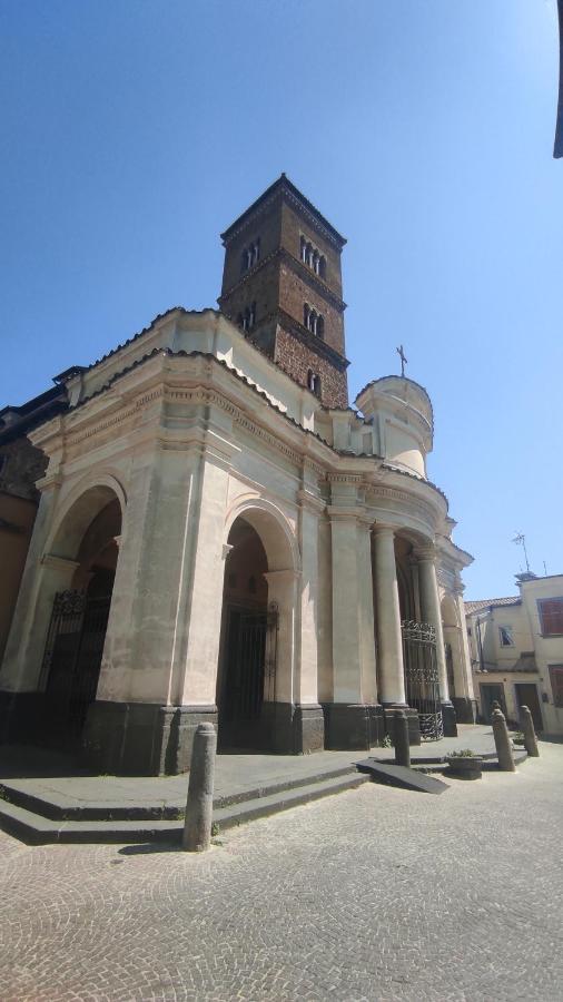 Piazza Duomo Casa Vacanze 苏特里 外观 照片